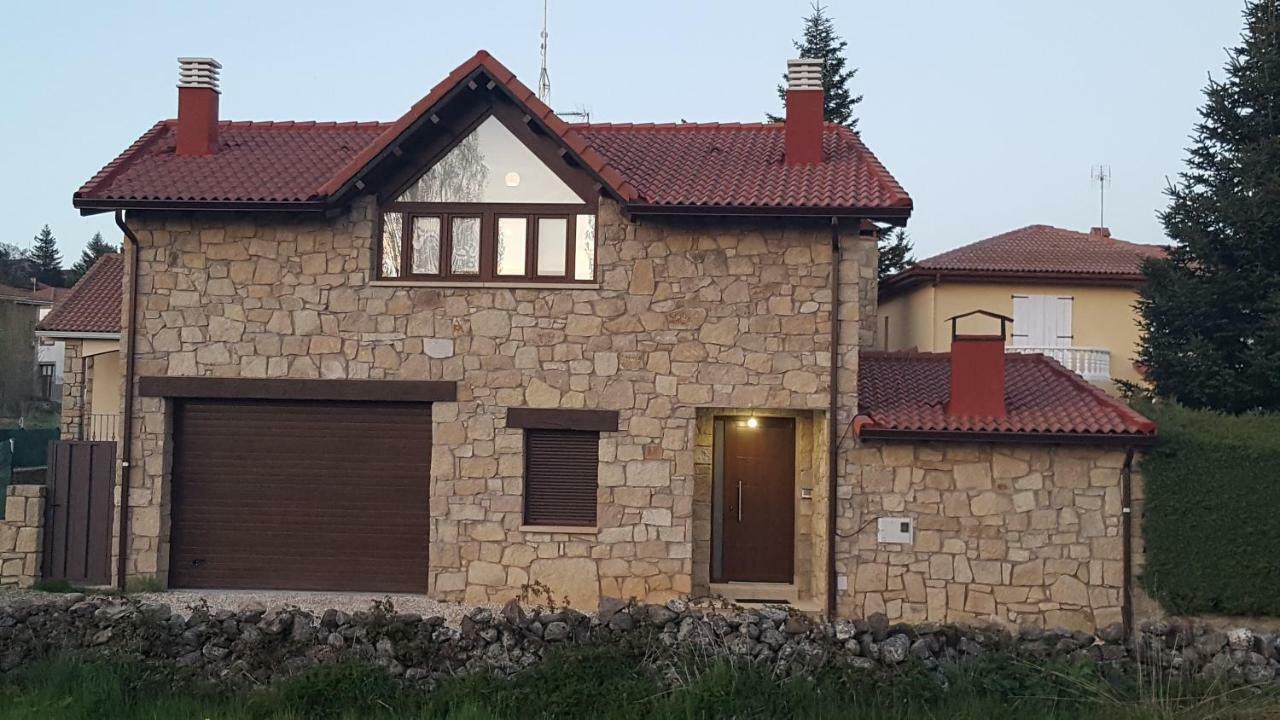 El Cordel De Gredos ξενώνας Navarredonda de Gredos Εξωτερικό φωτογραφία